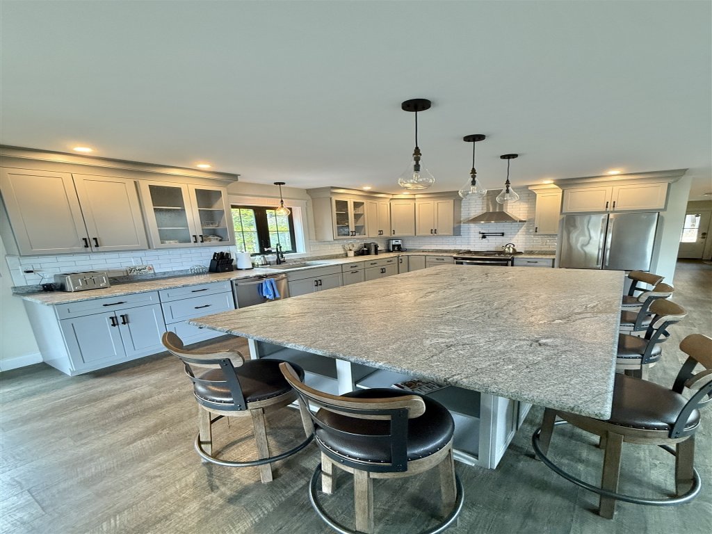 NORTHWEST EAGLE NEST LIMIT 9 Vacation Rental in Maine - RedAwning