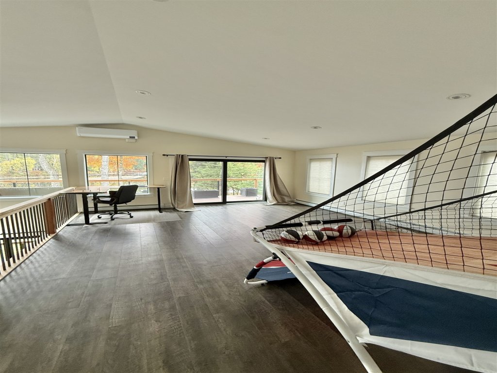 NORTHWEST EAGLE NEST LIMIT 9 Vacation Rental in Maine - RedAwning