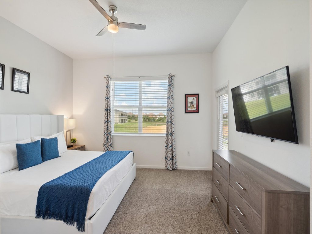 SSP977-1 Vacation Rental in Davenport - RedAwning