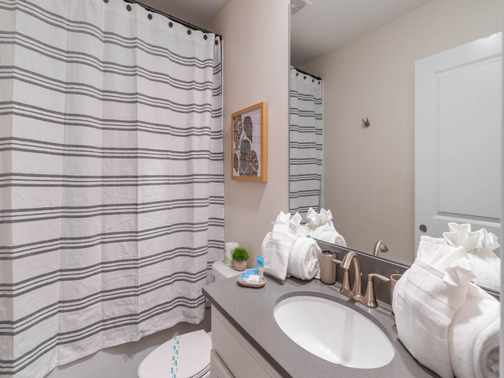 CGD1249 Vacation Rental in Davenport - RedAwning