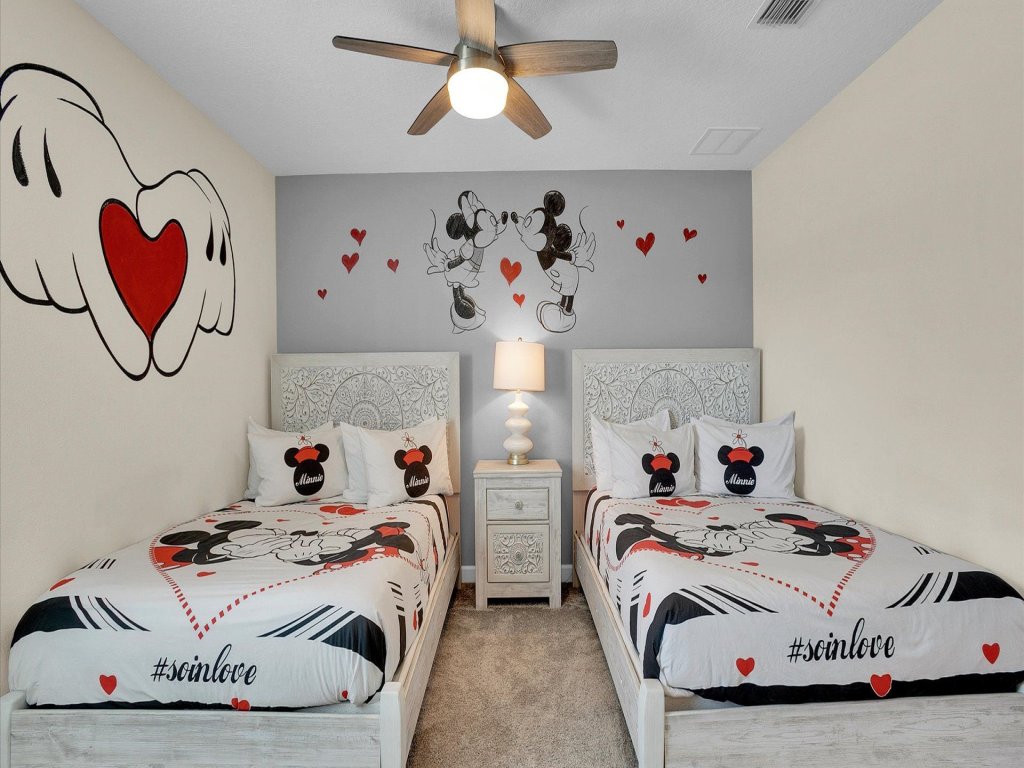 SSH9044 Vacation Rental in Davenport - RedAwning