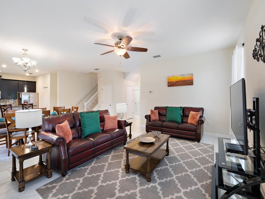 SCD9152 Vacation Rental in Davenport - RedAwning