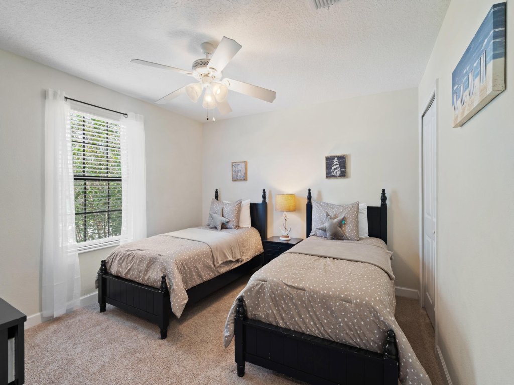 SCD9152 Vacation Rental in Davenport - RedAwning