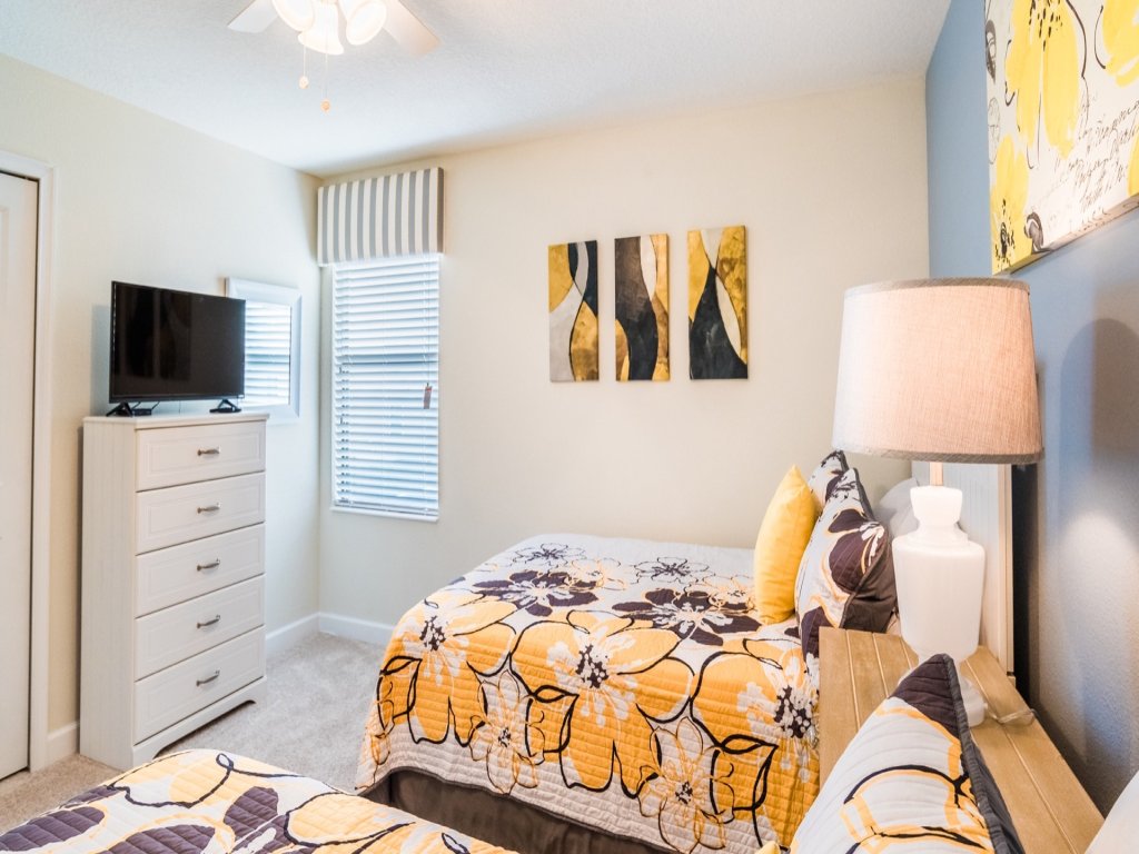 SCD9162 Vacation Rental in Davenport - RedAwning