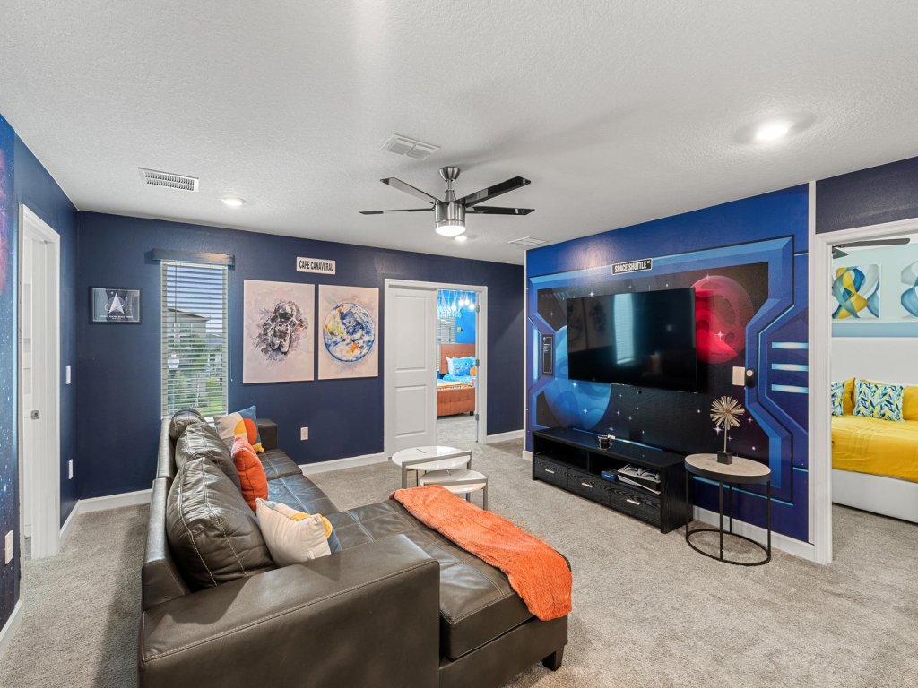 SSH9106 Vacation Rental in Davenport - RedAwning