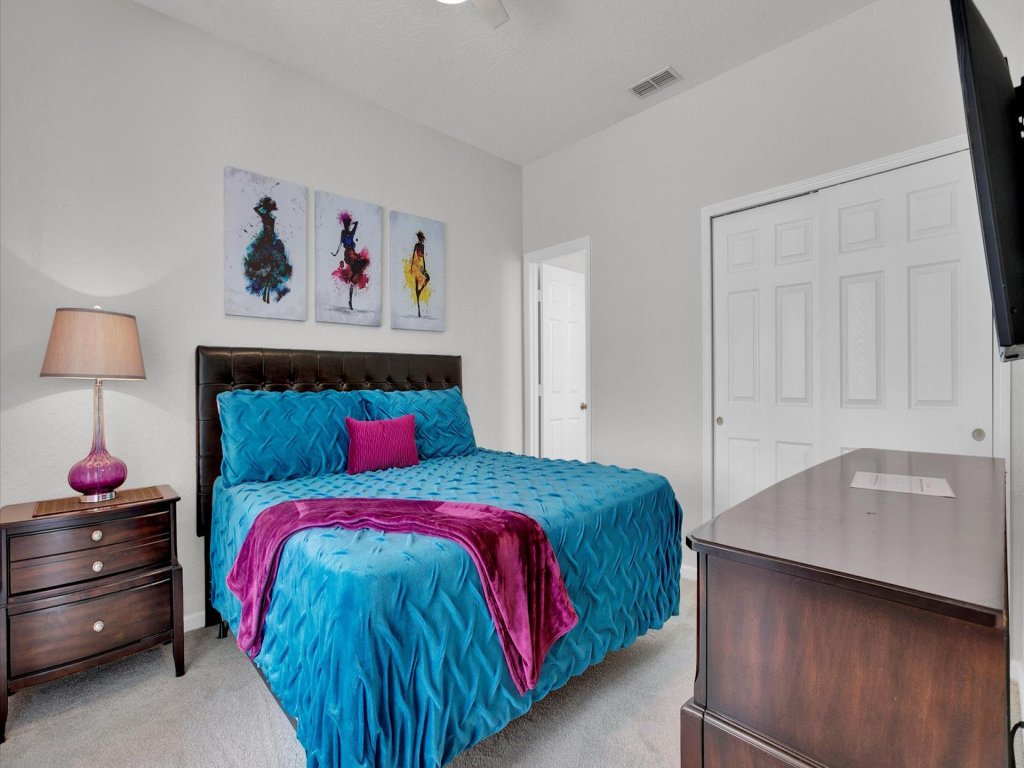 CW7739 Vacation Rental in Kissimmee - RedAwning