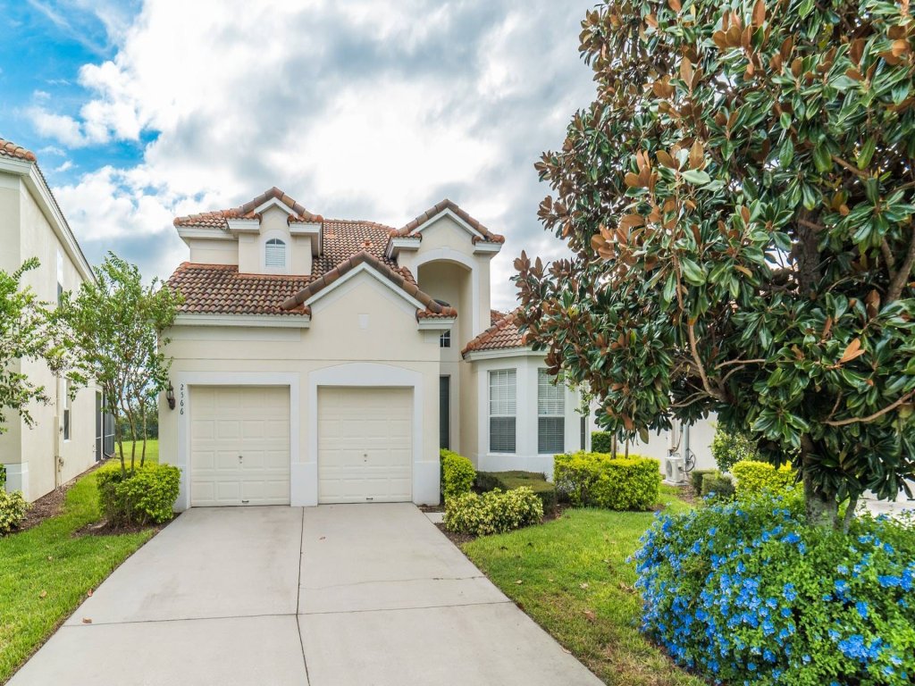 AF2566 Vacation Rental in Kissimmee - RedAwning