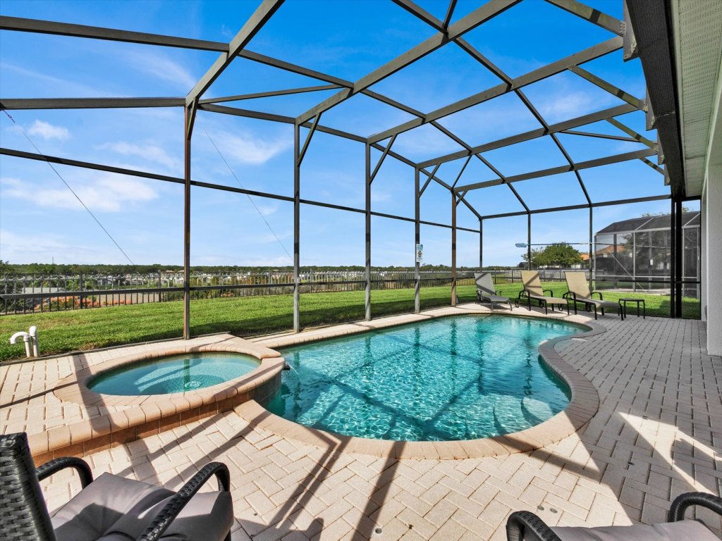 AF2574 Vacation Rental in Kissimmee - RedAwning
