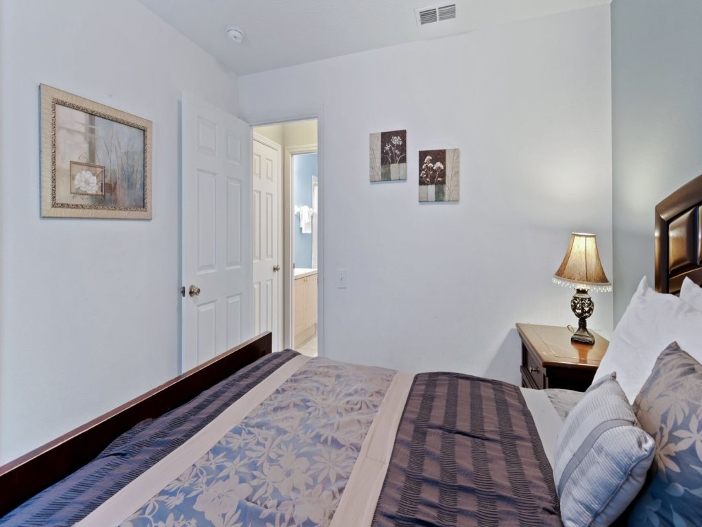 FP8159 Vacation Rental in Kissimmee - RedAwning
