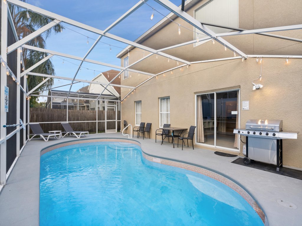 RGC346 Vacation Rental in Davenport - RedAwning