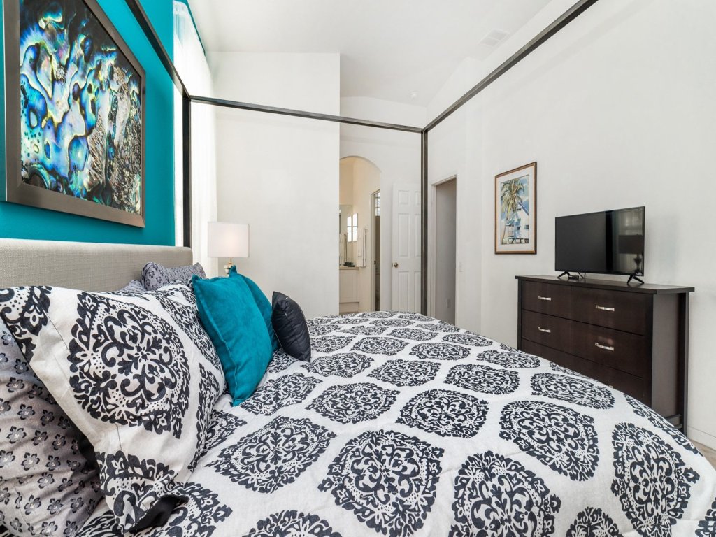 FP8150 Vacation Rental in Kissimmee - RedAwning