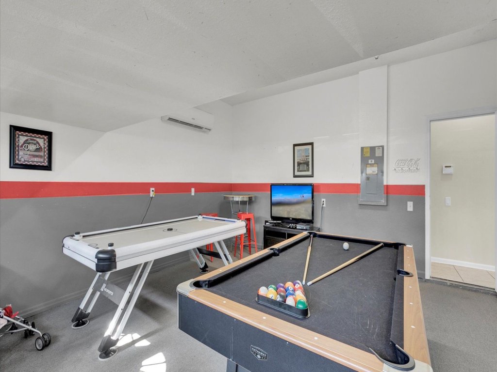 FP8176 Vacation Rental in Kissimmee - RedAwning