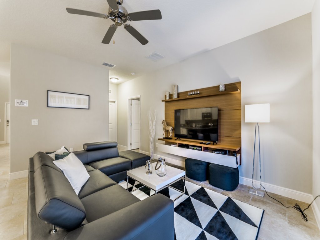 OKB5369 Vacation Rental in Davenport - RedAwning