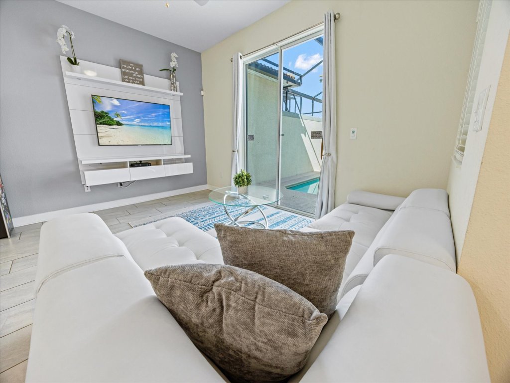 LBL4837 Vacation Rental in Kissimmee - RedAwning