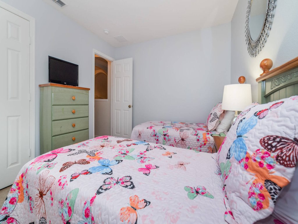 SP8135 Vacation Rental in Kissimmee - RedAwning