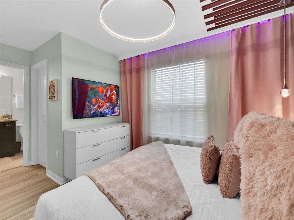 MHD3074 Vacation Rental in Davenport - RedAwning