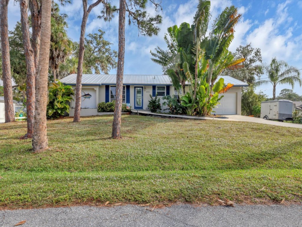 PCR9170 Vacation Rental in Englewood - RedAwning