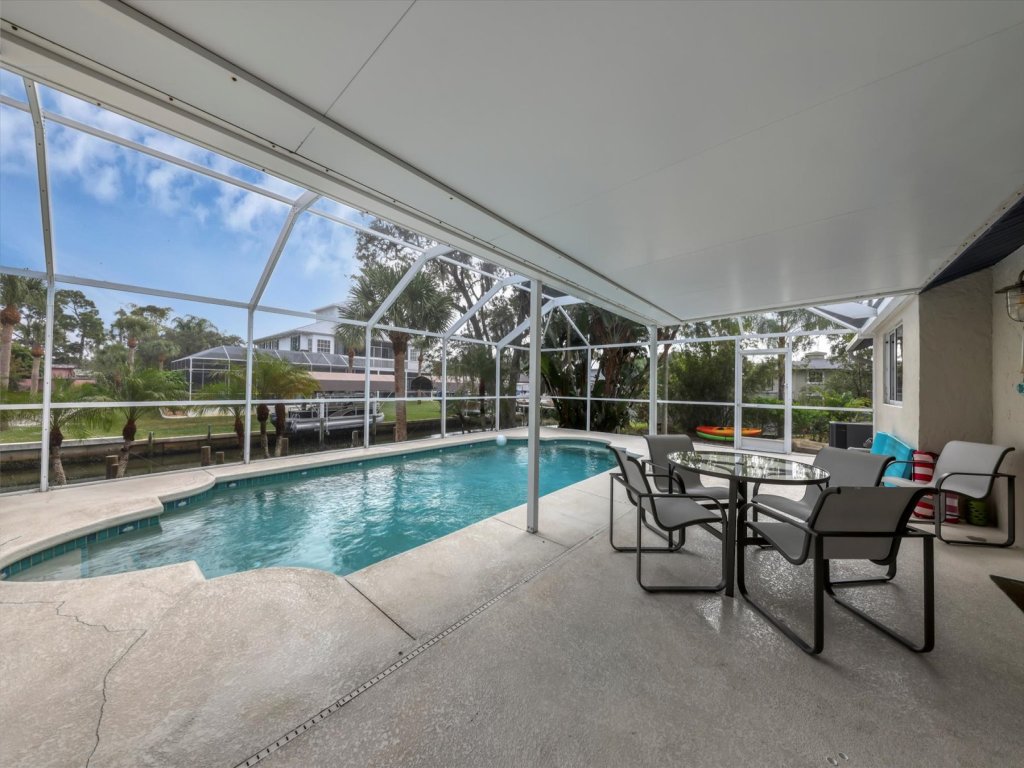 PCR9170 Vacation Rental in Englewood - RedAwning