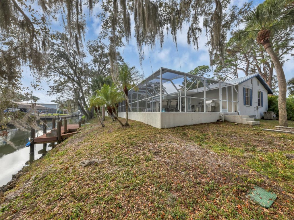 PCR9170 Vacation Rental in Englewood - RedAwning