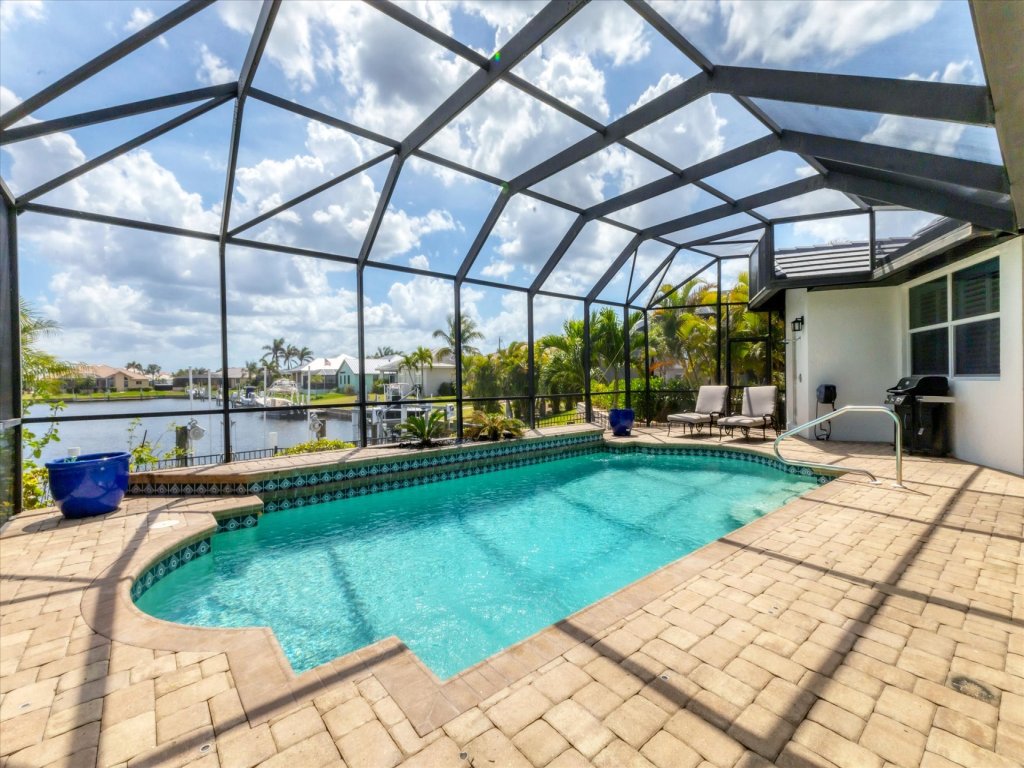 SND1217 Vacation Rental in Florida - RedAwning