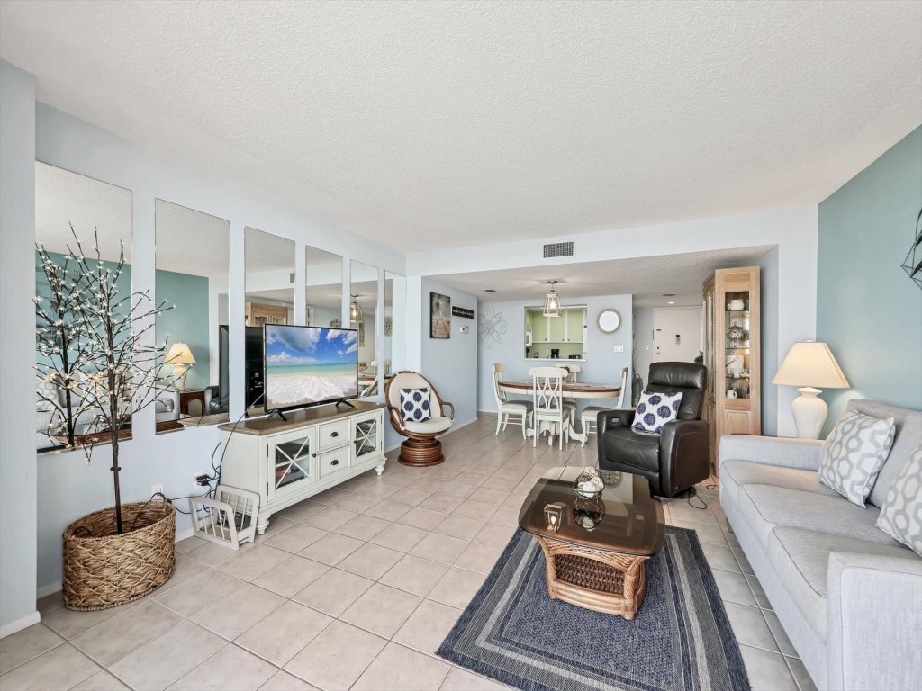 ANC801 Vacation Rental in Siesta Key - RedAwning