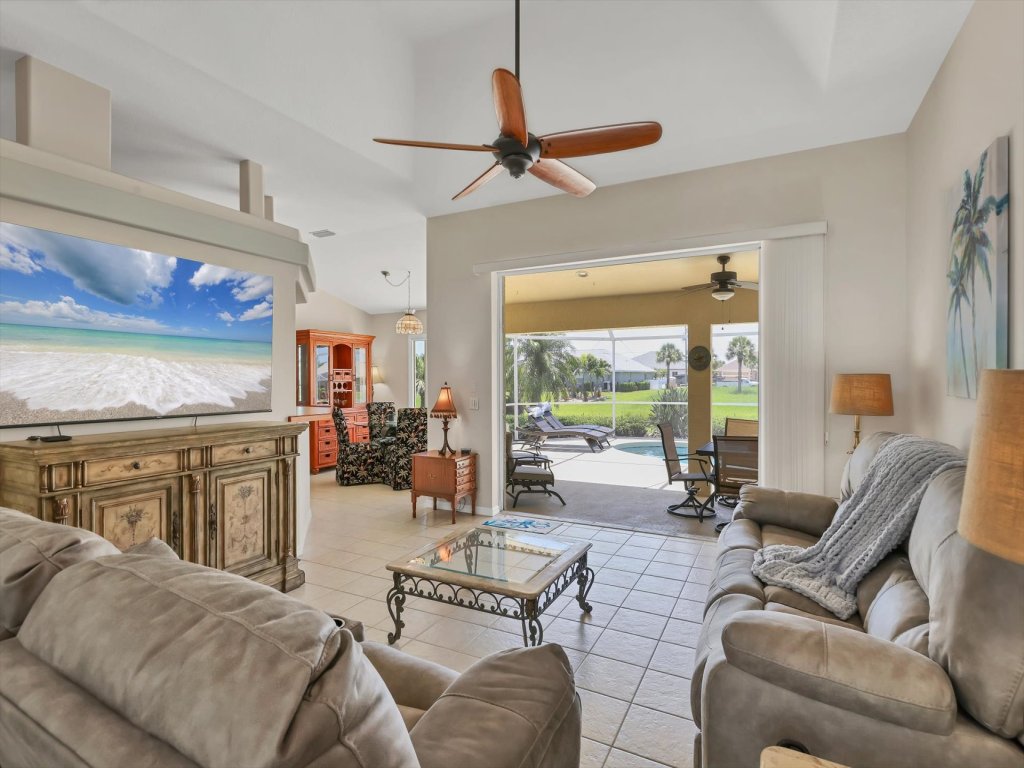 LML80 Vacation Rental in Rotonda West - RedAwning