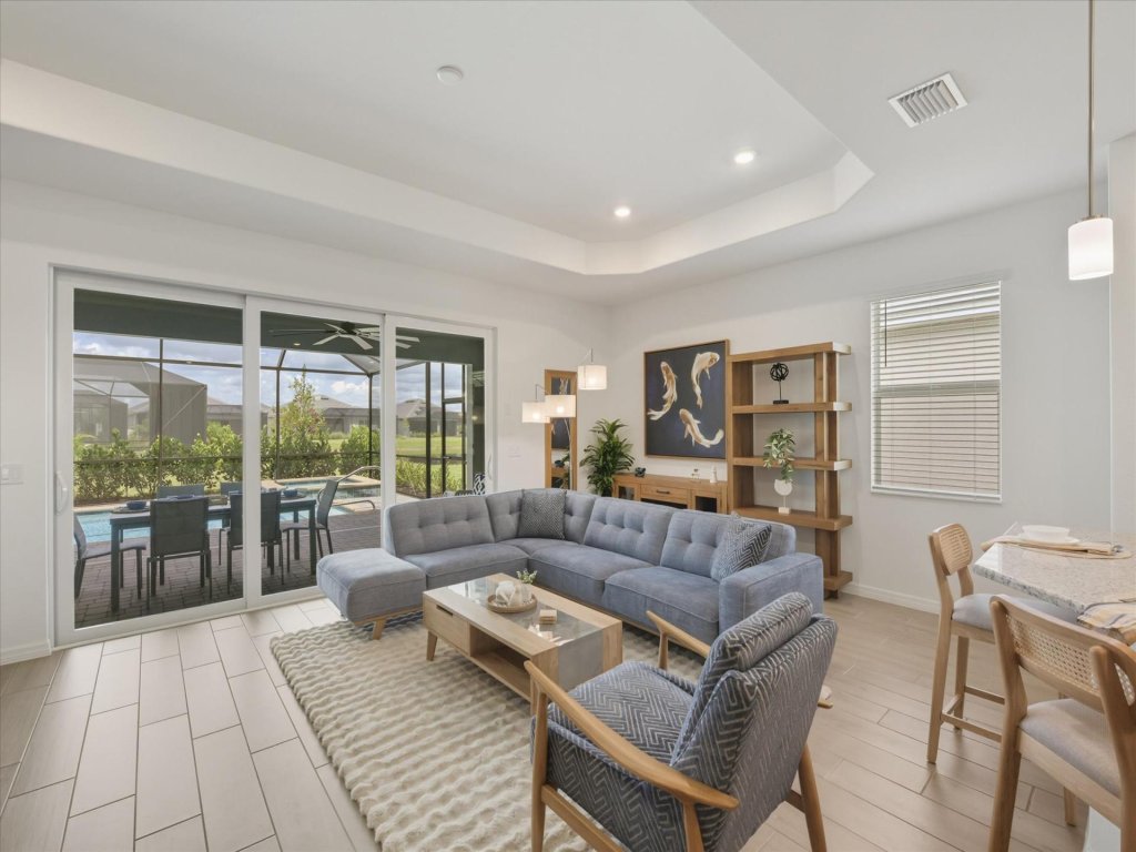 BAS25308 Vacation Rental in Florida - RedAwning