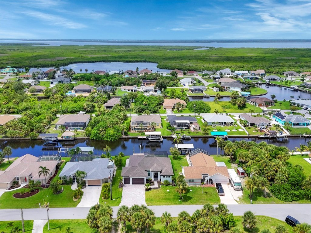 HZL17163 Vacation Rental in Port Charlotte - RedAwning