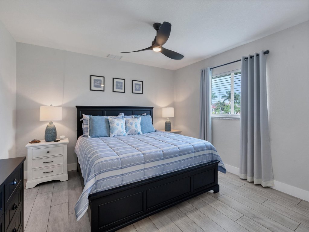 AMD5520 Vacation Rental in Florida - RedAwning