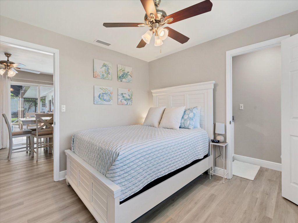 S1A4103 Vacation Rental in Cape Coral - RedAwning