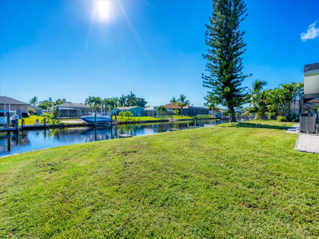 S1A4103 Vacation Rental in Cape Coral - RedAwning