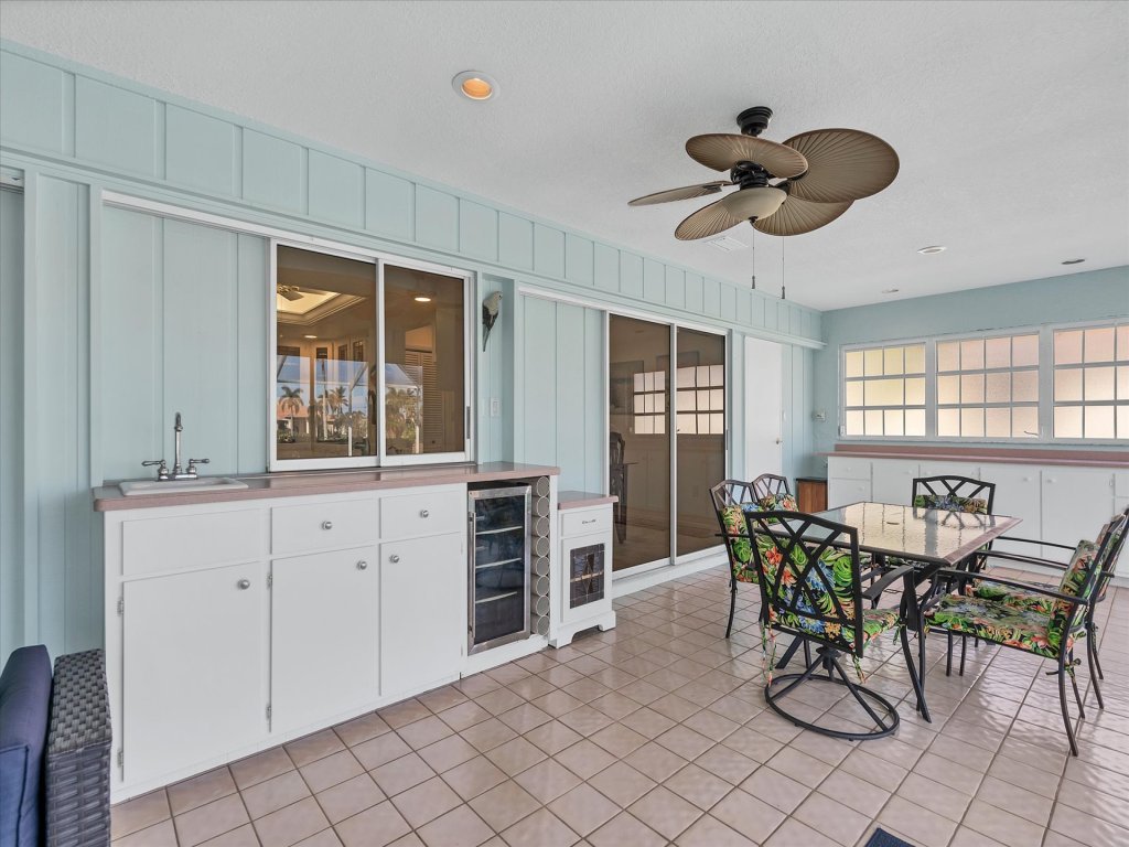 SUR1406 Vacation Rental in Florida - RedAwning