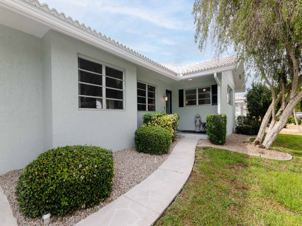 RSL2472 Vacation Rental in Florida - RedAwning