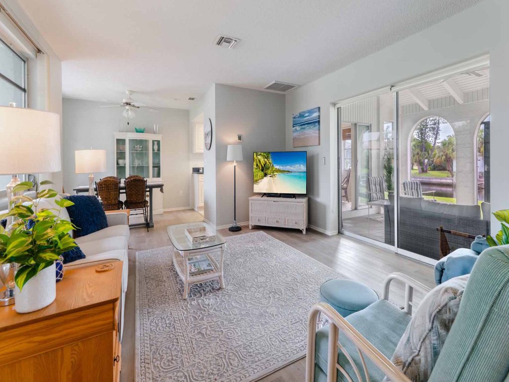 RSL2472 Vacation Rental in Florida - RedAwning