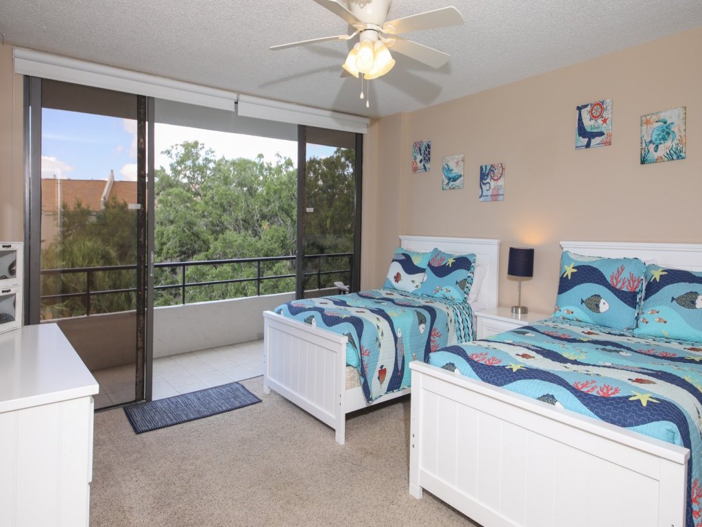 ANC311 Vacation Rental in Siesta Key - RedAwning