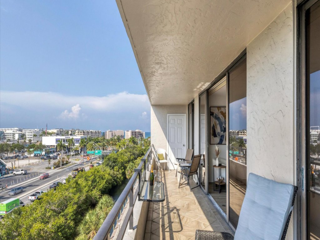 ANC608 Vacation Rental in Siesta Key - RedAwning