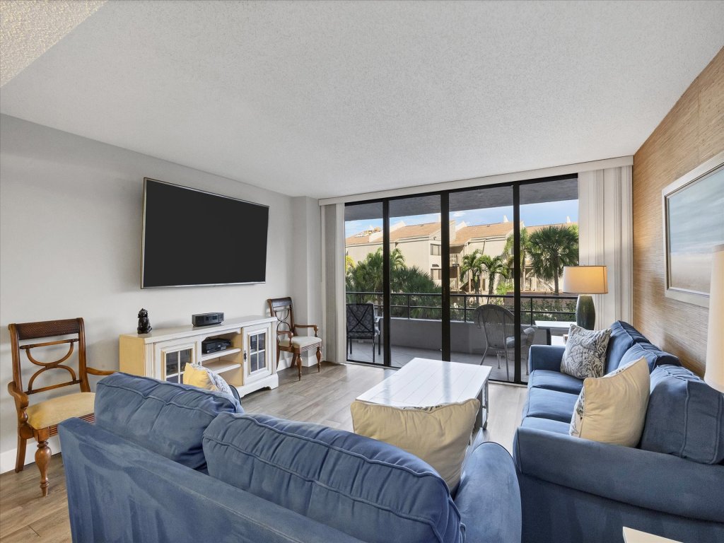 ANC202 Vacation Rental in Siesta Key - RedAwning
