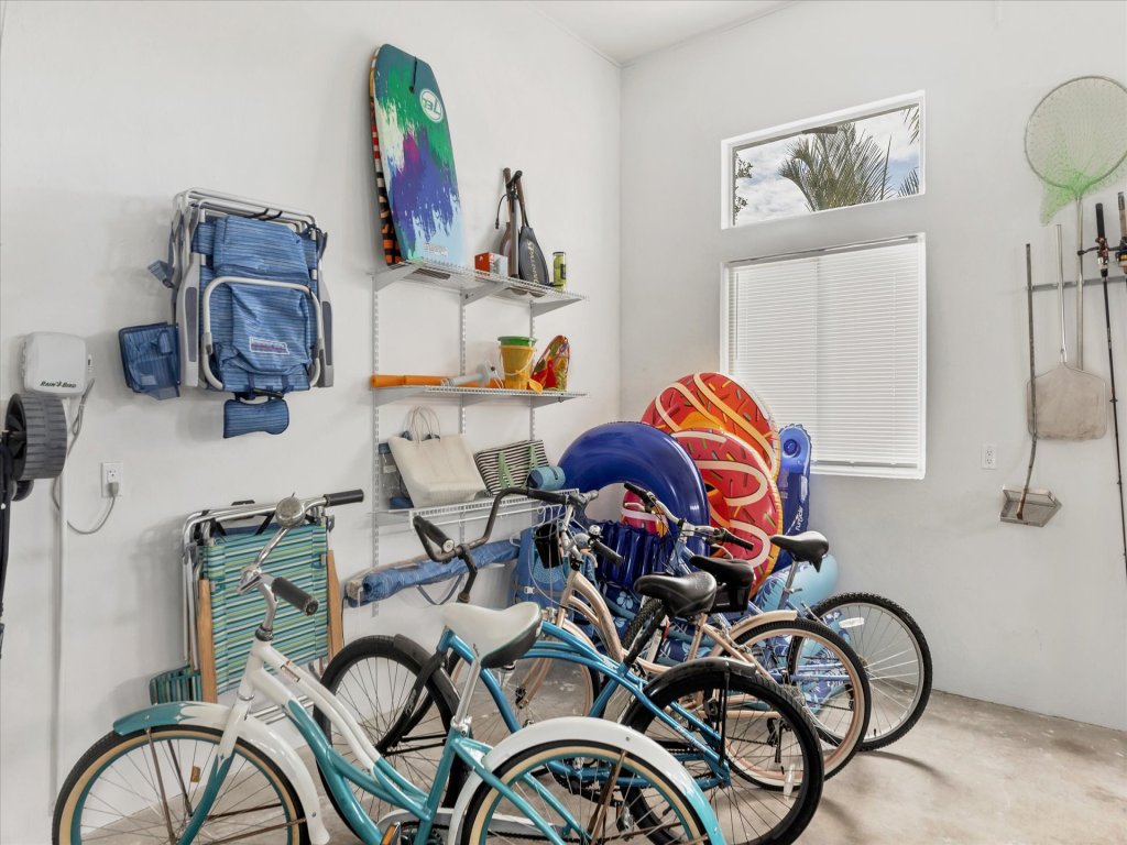 FPC228 Vacation Rental in Florida - RedAwning