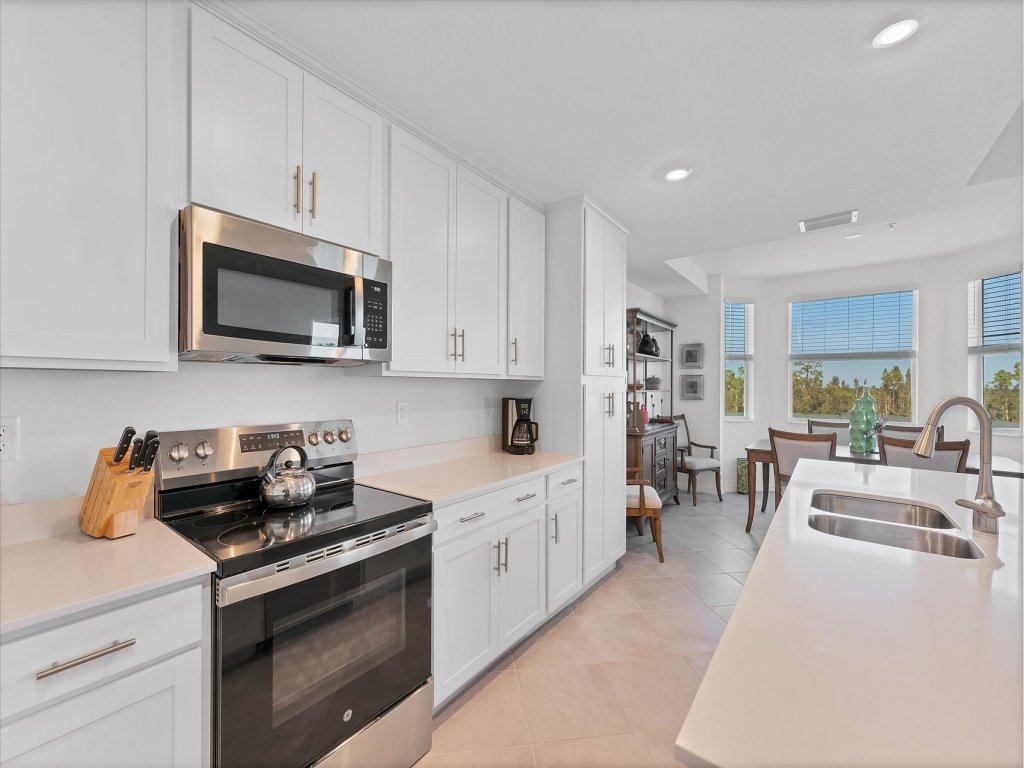 HLB14191-1236 Vacation Rental in Florida - RedAwning