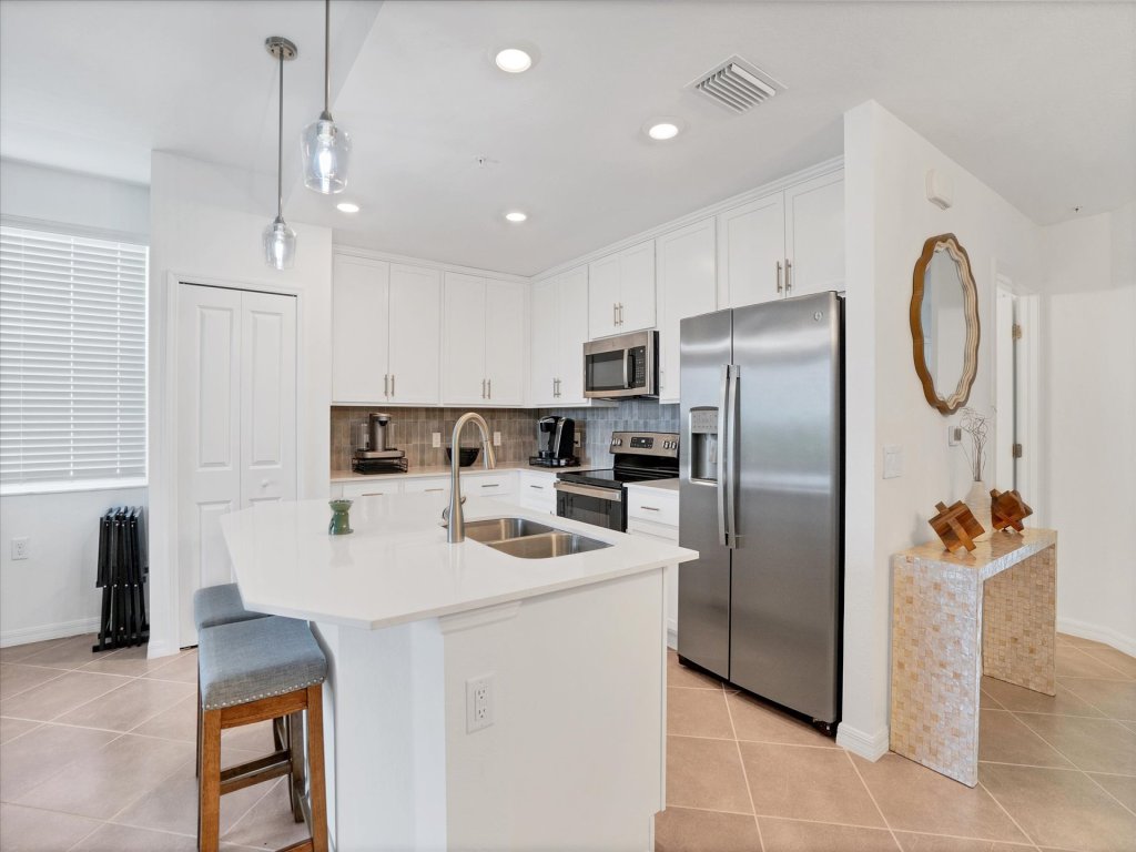 HLB14121-718 Vacation Rental in Florida - RedAwning
