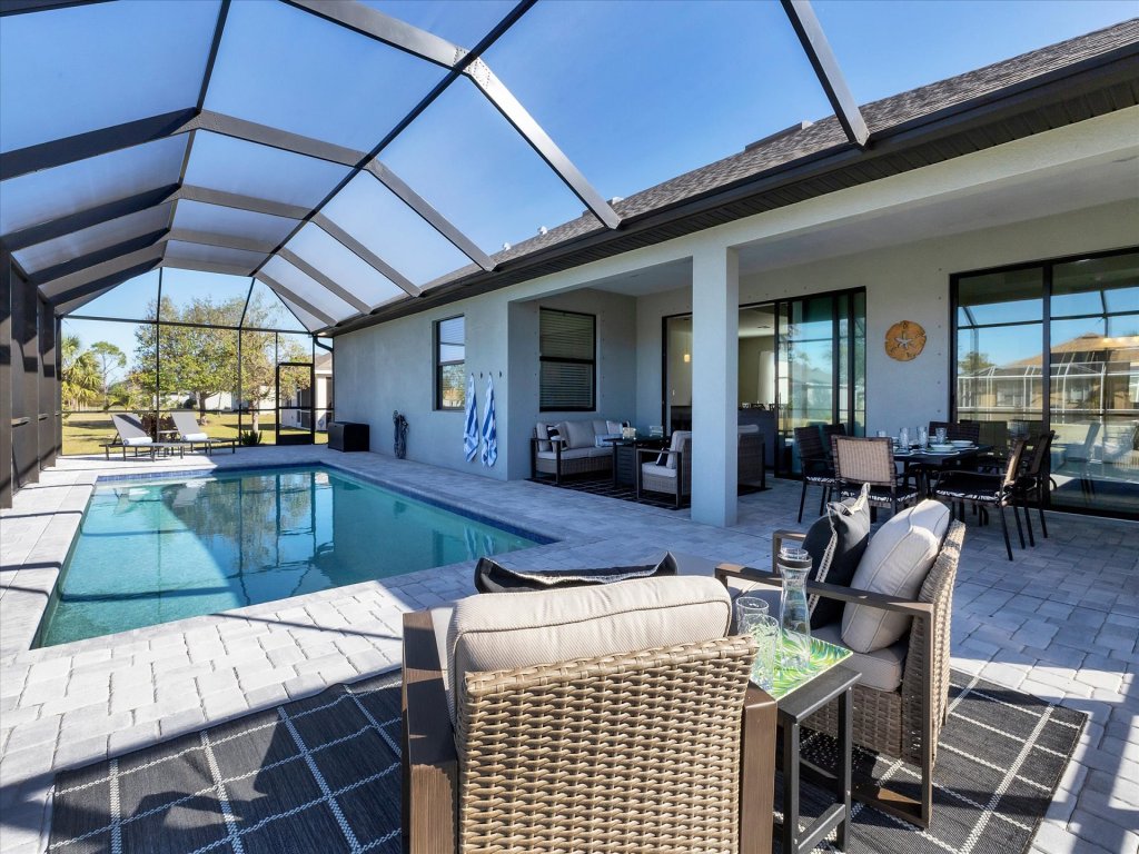 DOD25499 Vacation Rental in Florida - RedAwning