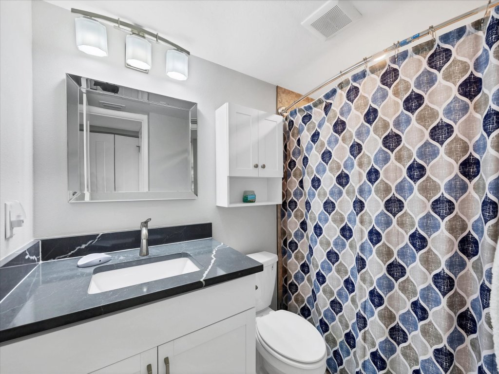 ANC805 Vacation Rental in Siesta Key - RedAwning