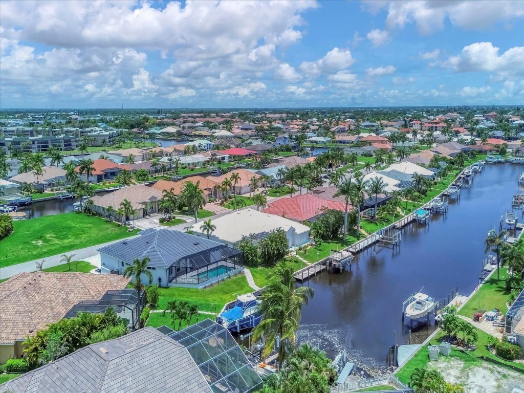 ELD509 Vacation Rental in Florida - RedAwning