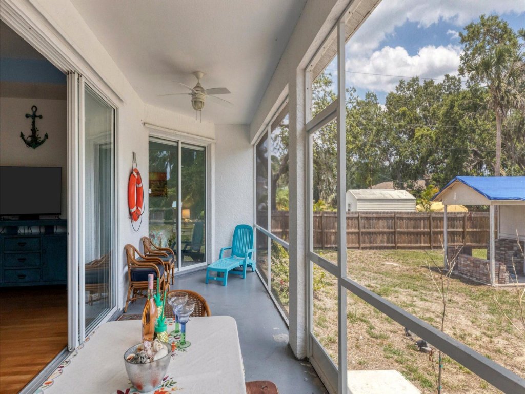 LRW503 Vacation Rental in Nokomis - RedAwning