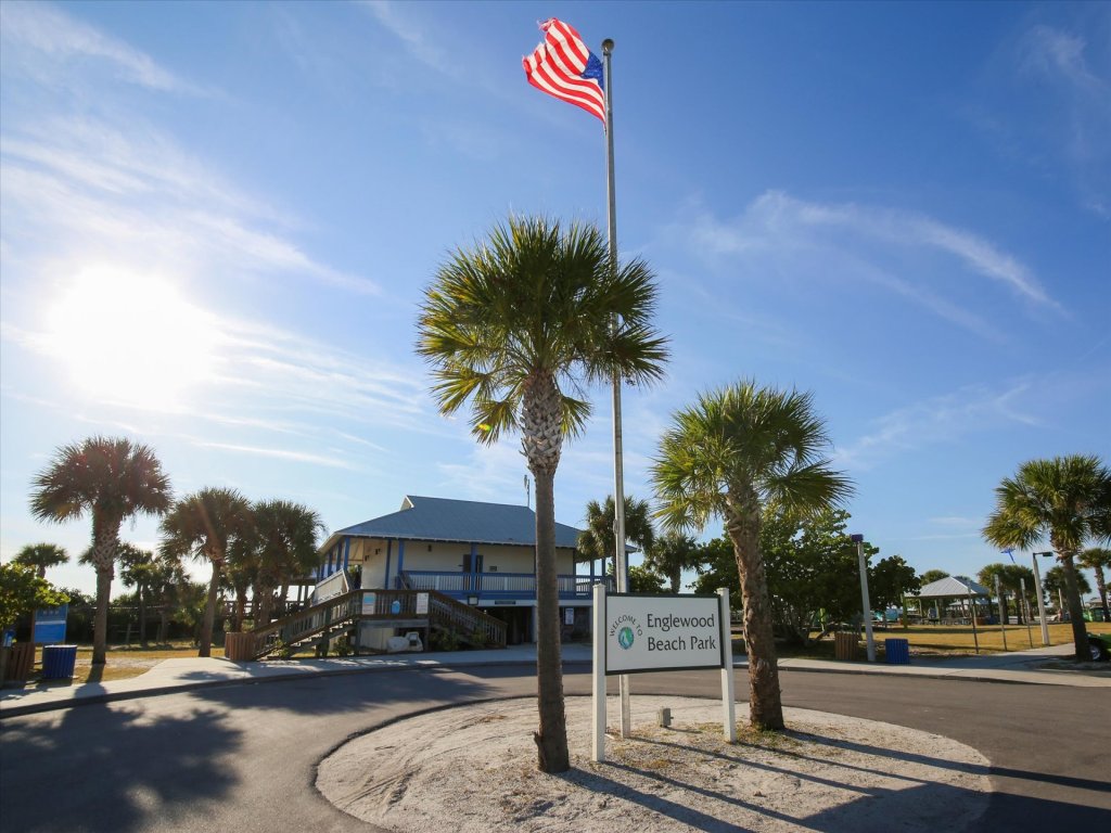 EBR7483 Vacation Rental in Englewood - RedAwning