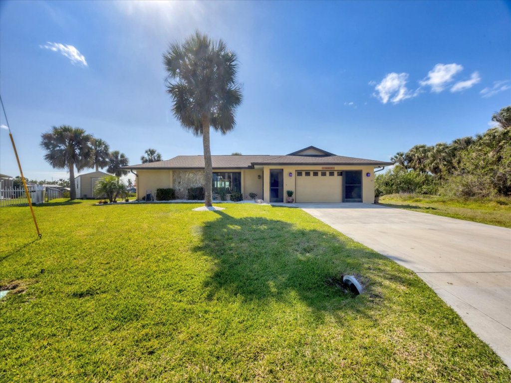 MHC18849 Vacation Rental in Port Charlotte - RedAwning