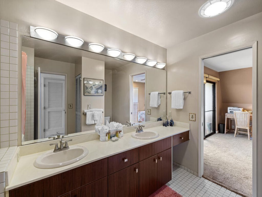 MAUI KAMAOLE, #H-208** Vacation Rental in Kihei - RedAwning