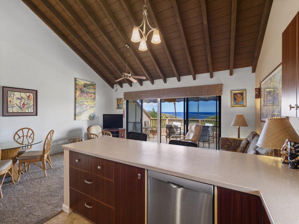 MAUI KAMAOLE, #H-208** Vacation Rental in Kihei - RedAwning
