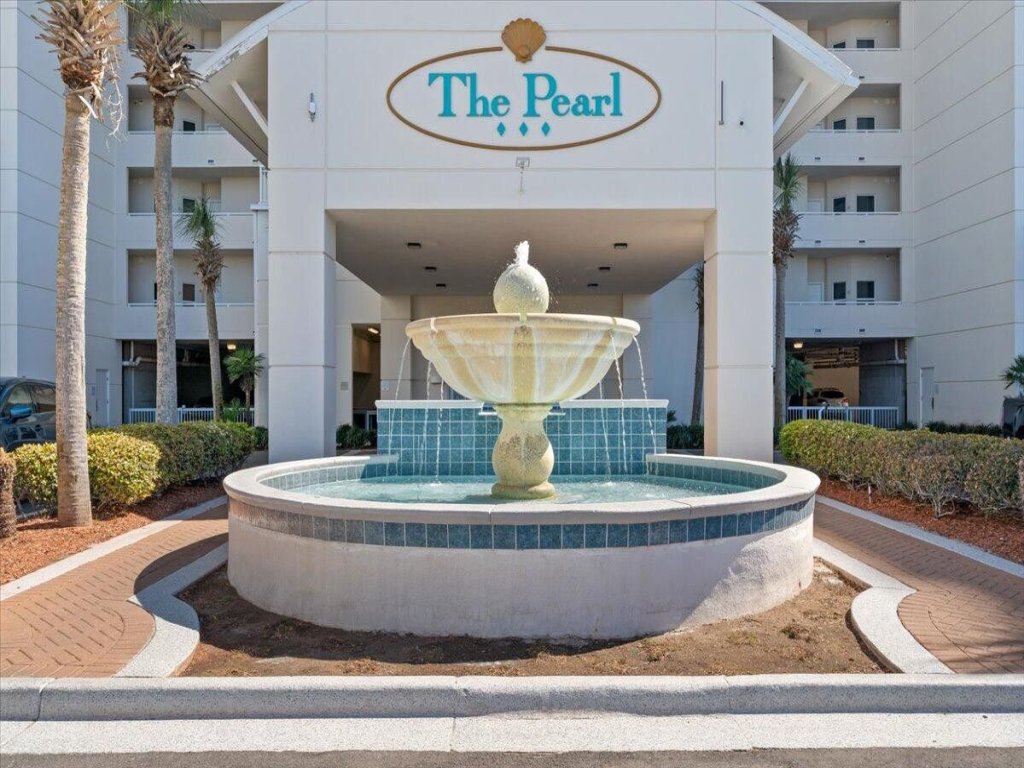 Sea Glass Vacation Rental in Navarre - RedAwning