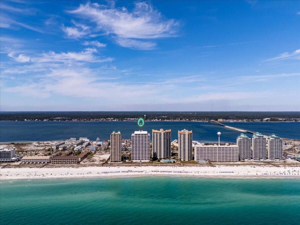 Sea Glass Vacation Rental in Navarre - RedAwning